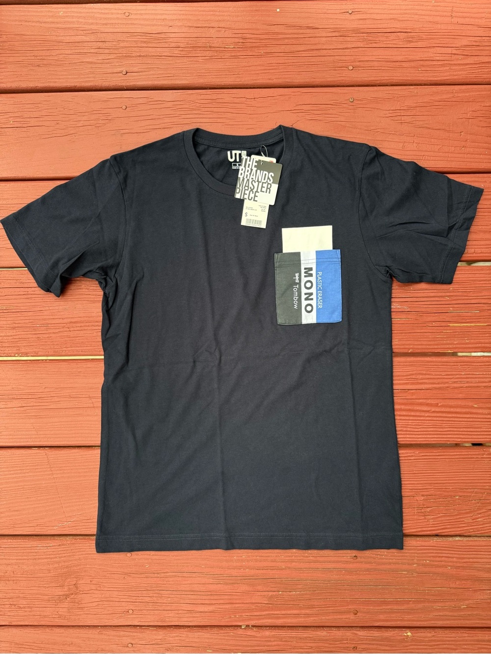 Uniqlo Men's Navy Short Sleeve Crewneck Tee